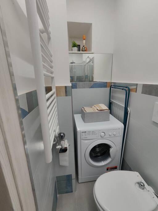 La Casa Dei Cristalli Daire Cenova Dış mekan fotoğraf